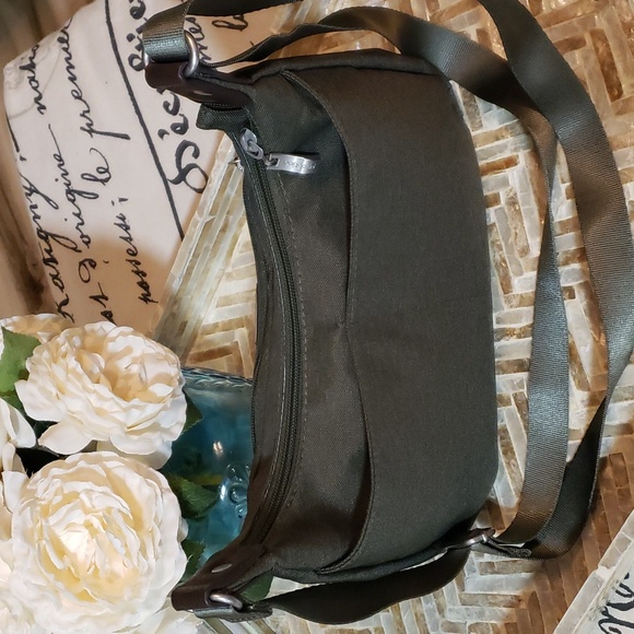 Baggallini Olive Green Shoulder Crossbody Travel Bag - Picture 6 of 10